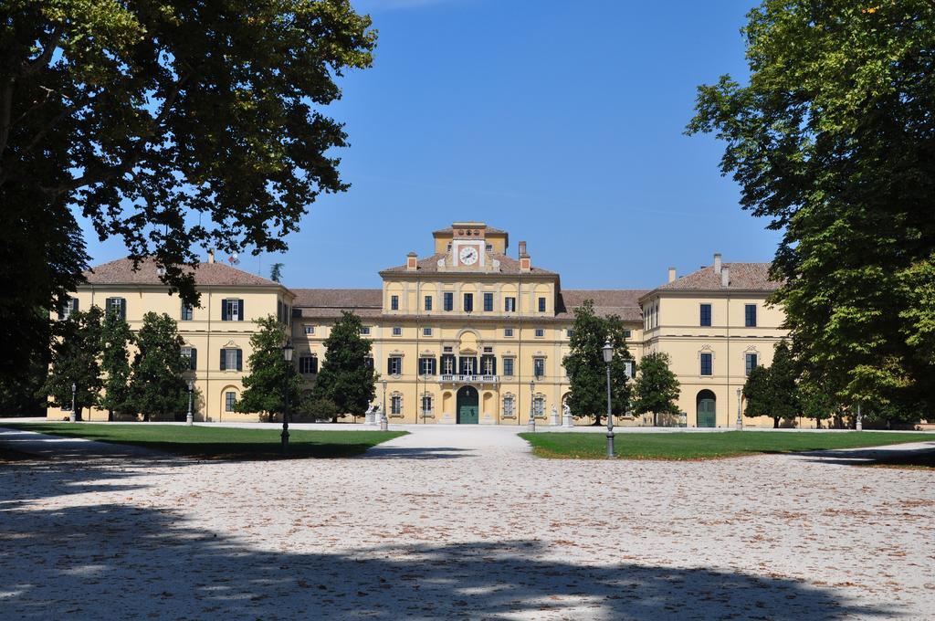 Apartment Ponte Delle Nazioni بارما الغرفة الصورة